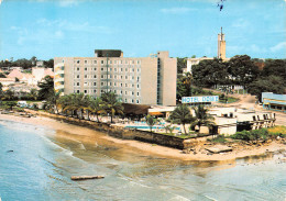 GABON LIBREVILLE  Plage De L'hotel DOWE édition Tropic Trolez Carte Vierge Non Circulé (Scan R/V) N° 56 \MP7162 - Gabón