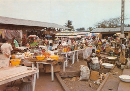 GABON PORT-GENTIL  Le Marché De Grand Village  Carte Vierge Non Circulé édition Trolez  (Scan R/V) N° 26 \MP7163 - Gabon