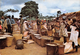 GABON Marché D'arachides Dans La N'GOUNIE  éditions Trolez Libreville  (Scan R/V) N° 3 \MP7164 - Gabon