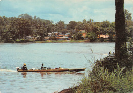 GABON LAMBARENE Pirogue Sur L'Ogooué Hopital Du Dr SCHWEITZER Haut-Ogoué édition TROLEZ  (Scan R/V) N° 41 \MP7165 - Gabon