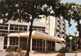 Gabon PORT-GENTIL  Hotel Des Postes Et Télécomunications PTT édition Sogapress (Scan R/V) N° 20 \MP7166 - Gabon