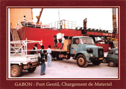 Gabon PORT-GENTIL Embarquement De Matériel Pour Une Mission Sismique Du Polar King (Scan R/V) N° 30 \MP7166 - Gabun