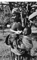 GUINEE CONAKRY  Mère Et Son Enfant  édition COGEX  (Scan R/V) N° 32  \MP7169 - Guinea Francese