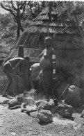 GUINEE CONAKRY Village BASSARI De M'Balaki NZ Balaki Femme Seins Nus  édition GIL  (Scan R/V) N° 22 \MP7169 - Guinée Française