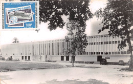 CAMEROUN  DOUALA Hotel Des Postes Coté Est   édition Photocéan   (Scan R/V) N° 27 \MP7170 - Cameroun