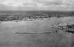 CAMEROUN  DOUALA  Pont En Construction Sur Le WOURI  édition Hoa-Qui    (Scan R/V) N° 18 \MP7170 - Cameroon