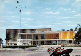 CONGO Brazzaville  La Mairie  éd Hoa-Qui (Scan R/V) N° 13 \MP7171 - Brazzaville