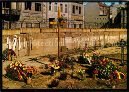 73293415 Berlin Zimmerstrasse Checkpoint Charlie Mahnmal Peter Fechter Berlin - Andere & Zonder Classificatie