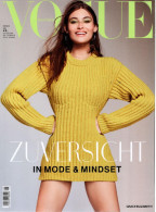 Vogue Magazine Germany 2022-05 Grace Elizabeth - Zonder Classificatie