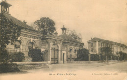 77   Melun Le Collège       N° 10 \MN6015 - Melun