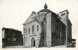 24 Dordogne   Périgueux  église De La Cité       N° 29 \MN6027 - Périgueux