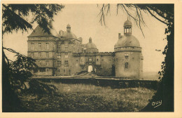 24 Dordogne  Hautefort  Jardin Du Château          N° 23 \MN6033 - Andere & Zonder Classificatie