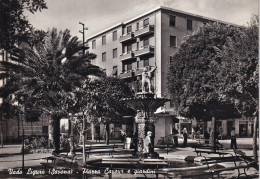 Vado Ligure Savona Piazza Cavour E Giardini - Otros & Sin Clasificación