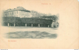 CPA Vernon-Les Casernes      L1919 - Vernon