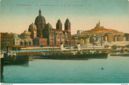 CPA Marseille-La Cathédrale Et Notre Dame De La Garde        L1089 - Notre-Dame De La Garde, Funicular Y Virgen