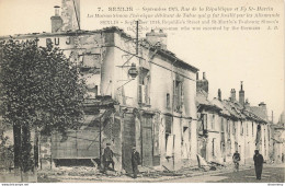 CPA Senlis-Rue De La République Et Faubourg St Martin-7      L2401 - Senlis