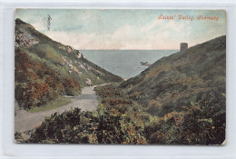 GUERNSEY - Saints' Valley - SEE SCANS FOR CONDITION - Publ. Valentine's Series 32105 - Guernsey