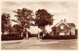 England - KETTERING Wicksteed Park Gates - Northamptonshire