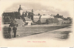 CPA Luzy-Place Du Champ De Foire-TRES RARE      L2429 - Autres & Non Classés