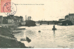 CPA Sens-Les Bateaux Lavoirs Et Le Pont Au Diable-Timbre   L1440 - Sens