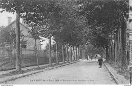 CPA La Ferté Saint Aubin-Boulevard Du Chemin De Fer-Timbre      L2429 - La Ferte Saint Aubin