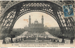 CPA Paris-Le Trocadéro Vu Sous La Tour Eiffel-Les Nouveaux Jardins-26-Timbre      L2432 - Eiffeltoren