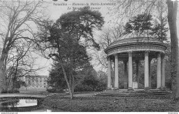 CPA Versailles-Hameau De Marie Antoinette-Temple D'Amour       L2433 - Versailles (Château)