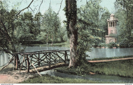 CPA Versailles-Parc Du Petit Trianon-Pont Rustique Et Tour De Malborough       L2433 - Versailles (Schloß)