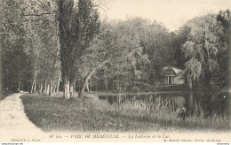 CPA Parc De Méréville-La Laiterie Et Le Lac-67 Bis      L2435 - Mereville