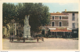 CPA Valréas-Monument Aux Morts De La Guerre      L1042 - Valreas