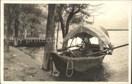 11665640 Tessin Ticino Frau Mit Kind Im Boot Am Lago Lugano - Autres & Non Classés