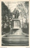 CPA Bruxelles-Statue Des Comtes D'egmont Et De Hornes      L2220 - Plätze