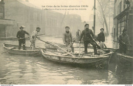 CPA Paris-La Crue De La Seine-La Marine De Guerre Va Au Secours Des Sinistrés - Voir Scan     L2236 - La Crecida Del Sena De 1910