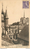 CPA Saumur-Vue Panoramique De La Cour De L'hôtel De Ville-Timbre      L1584 - Saumur
