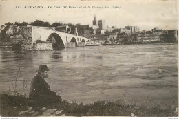 CPA Avignon-Le Pont St Bénézet     L1584 - Avignon (Palais & Pont)