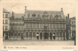 CPA Tournai-Halle Aux Draps-Timbre       L1671 - Doornik