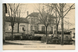 Lanquais Les écoles Le Monument - Autres & Non Classés