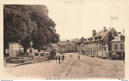 CPA Saint Vaury-Place Centrale-3      L2452 - Autres & Non Classés