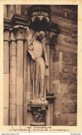 CPA Strasbourg-La Cathédrale-Statue De La Synagogue      L2423 - Strasbourg