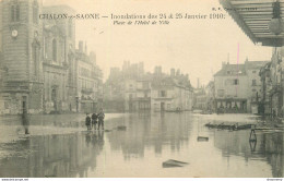CPA CHALON SUR SAONE-Inondations-Place De L'hôtel De Ville       L1595 - Chalon Sur Saone