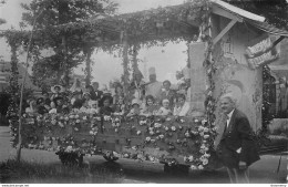 CPA Vernon-Fête Des Fleurs-Char-L'auberge Fleurie       L1365 - Vernon