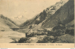 CPA Musée De Vienne-Le Vénéon-En Oisans-Timbre       L1134 - Vienne