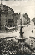 11665116 La Chaux-de-Fonds Fontaine Monumentale Et Hotel Fleur De Lys La Chaux-d - Andere & Zonder Classificatie