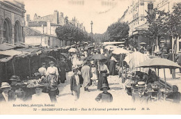 ROCHEFORT SUR MER - Rue De L'Arsenal Pendant Le Marché - Très Bon état - Rochefort