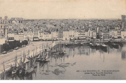 LA ROCHELLE - Vue Panoramique Prise De La Tour Saint Sauveur - Vers La Ville - Très Bon état - La Rochelle