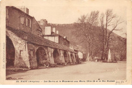 NANT - Les Halles Et Le Monument Aux Morts - Très Bon état - Andere & Zonder Classificatie