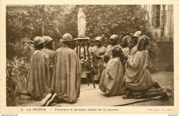 CPA Soeurs Missionnaires De Notre Dame D'Afrique-La Prière-2    L2008 - Non Classés