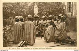 CPA Soeurs Missionnaires De Notre Dame D'Afrique-La Prière-2    L2008 - Sin Clasificación