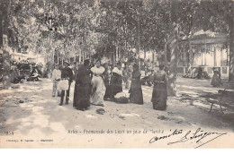 ARLES - Promenade Des Lices Un Jour De Marché - Très Bon état - Arles