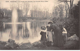 NANTES - Le Jardin Des Plantes - La Grande Pièce D'eau - Très Bon état - Nantes